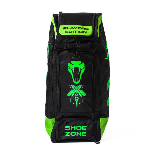 2025 PLAYERS EDITION DUFFLE BAG - VENOM (BLACK AND GREEN)